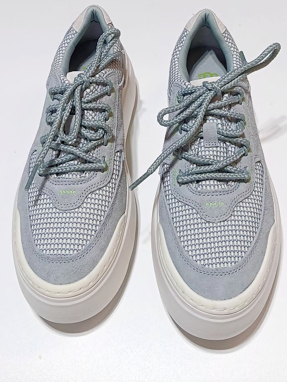 UGG Women's Gray Marin Mega  Lace Up  Platform Sneakers Size 7.5